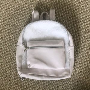 ariana grande cloud backpack